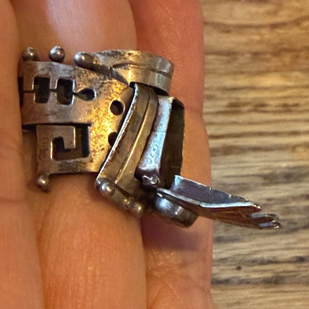 Poison Ring Size 8 Adjustable Taxco EJD 800 Silver Secret Compartment